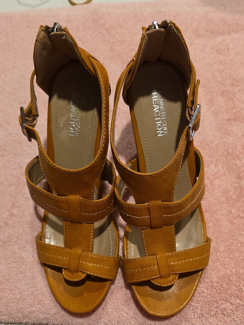 Kenneth Cole Reaction Women’s Strappy Cognac Wedge Sandals.!